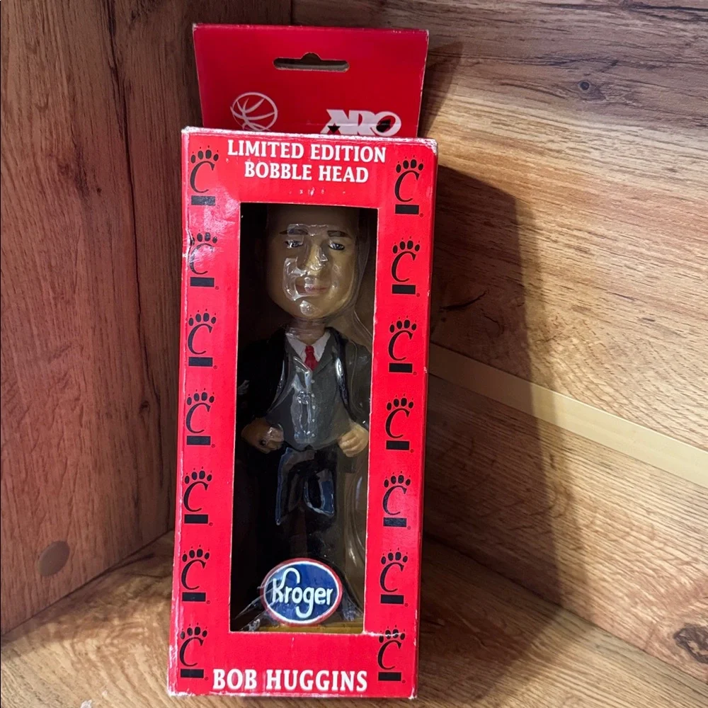 Limited Edition Bob Huggins Bobblehead - Picture 1 of 6
